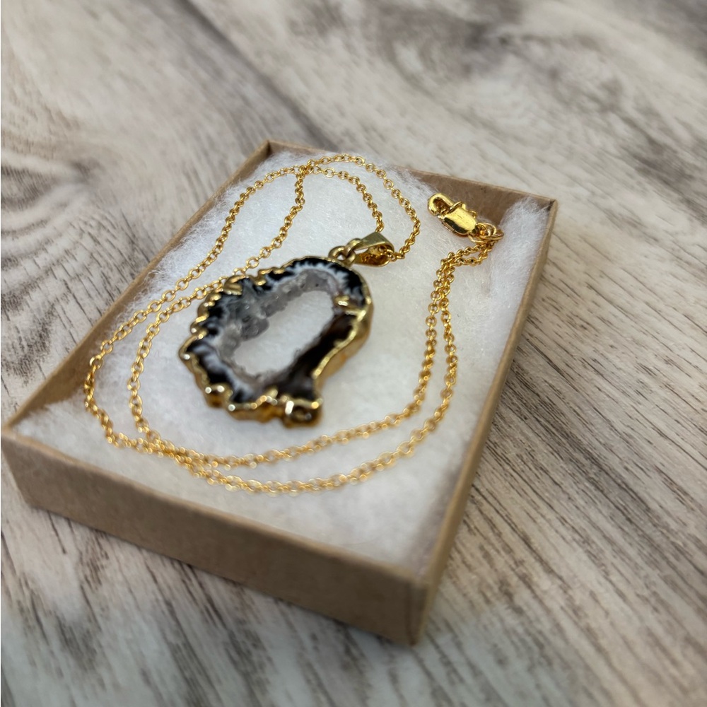 Gold-Tone Geode Pendant Necklace - Women's Jewelry